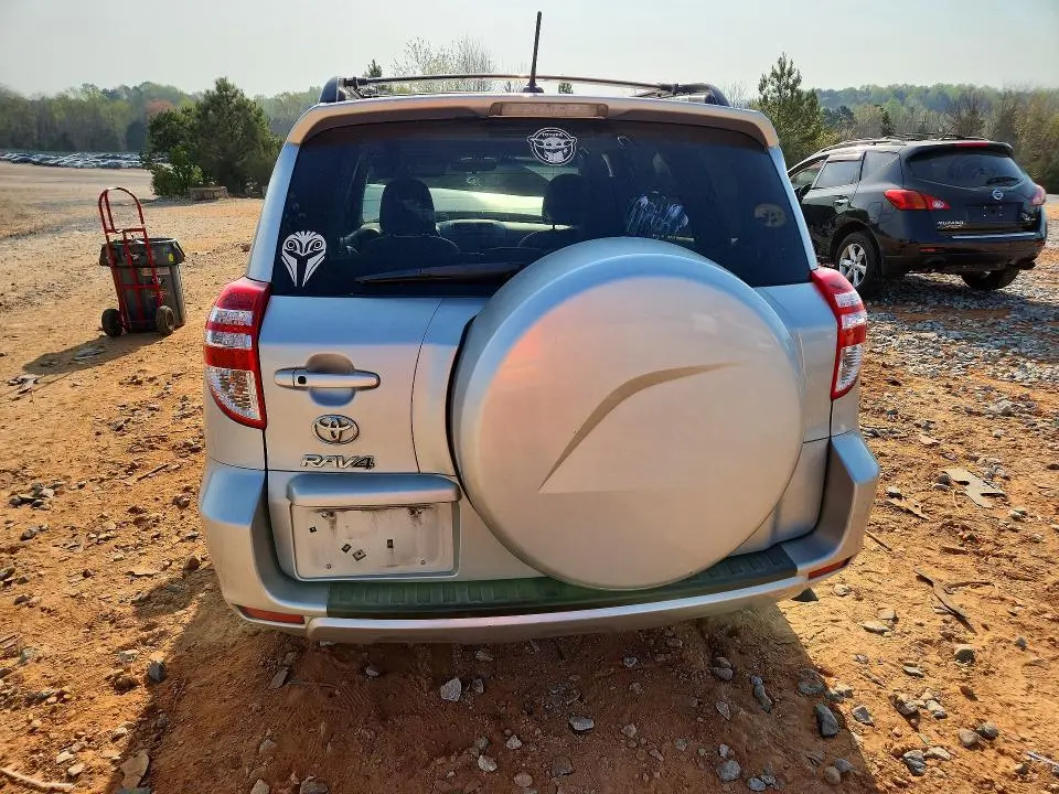 2012 TOYOTA RAV4 LIMITED  