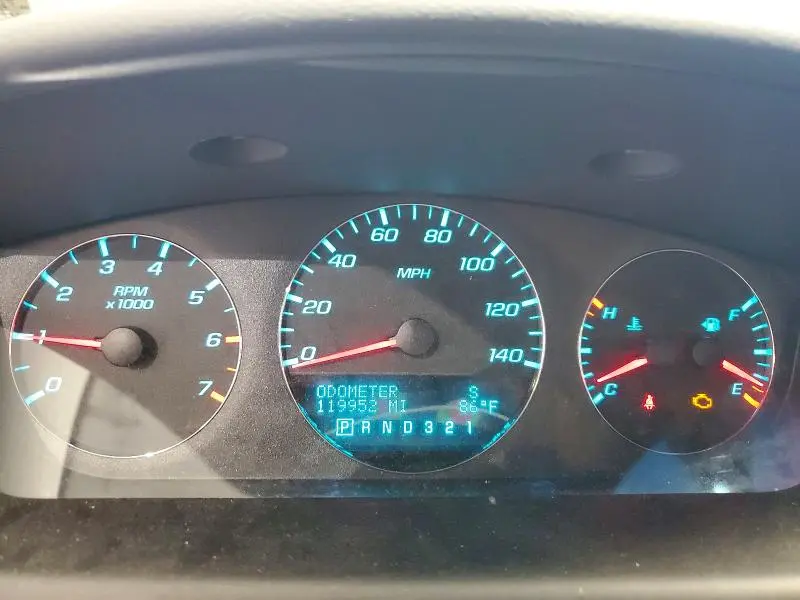 2010 CHEVROLET IMPALA LT  