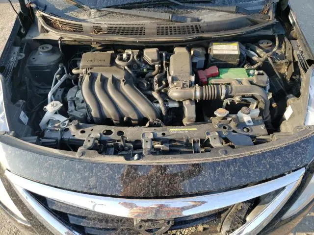 2019 NISSAN VERSA S  