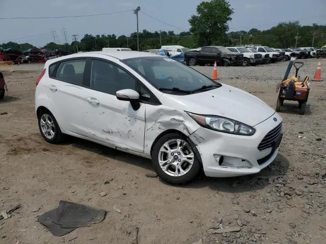 2016 FORD FIESTA SE  