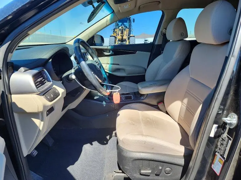 2020 KIA SORENTO S  