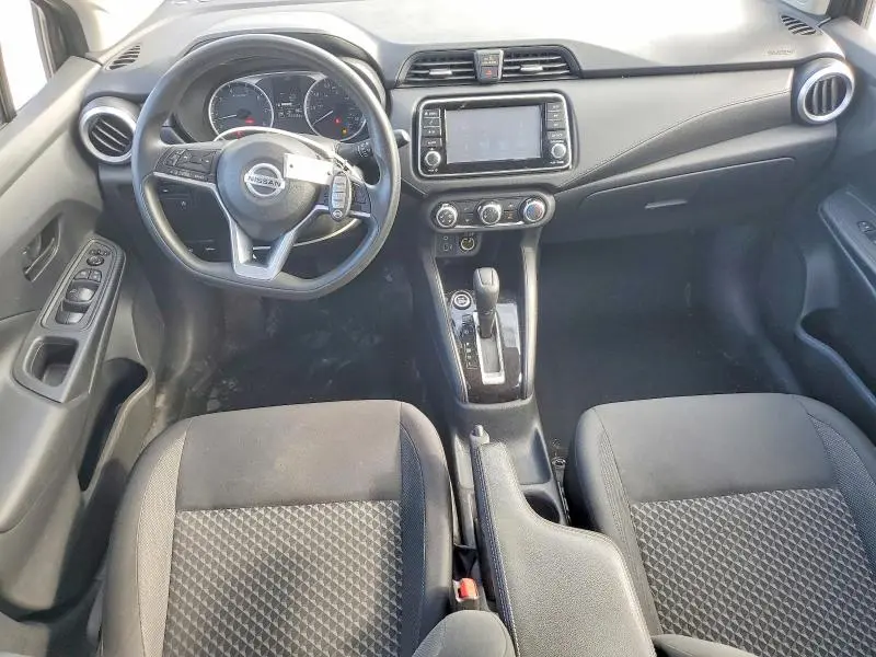 2020 NISSAN VERSA S  
