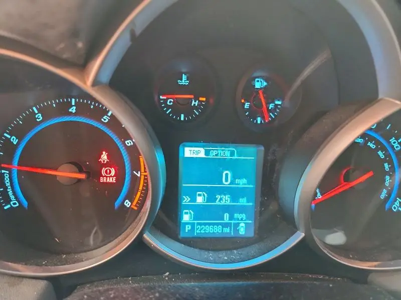 2014 CHEVROLET CRUZE LS  