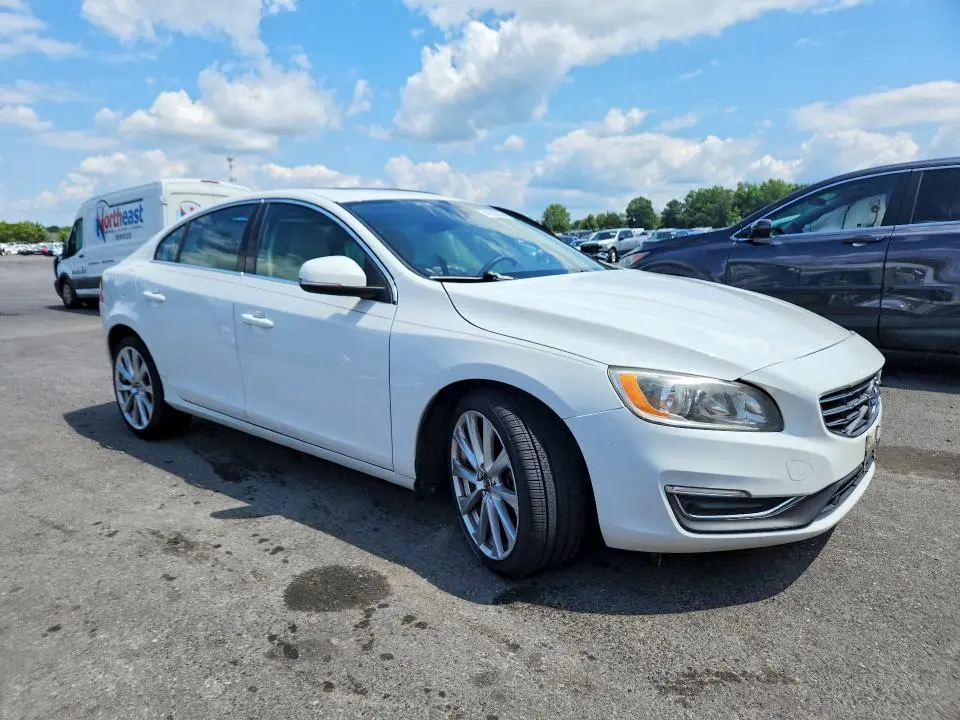 2016 VOLVO S60 PREMIER  