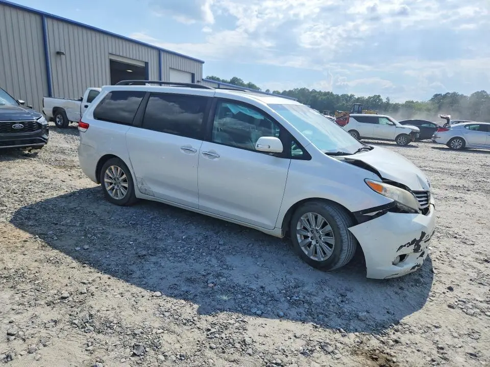 2014 TOYOTA SIENNA LIMITED 7-PASSENGER  