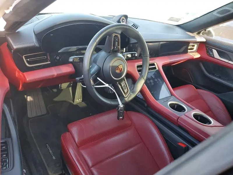 2021 PORSCHE TAYCAN TURBO/TURBO S  