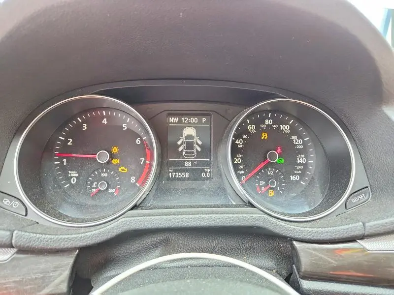 2017 VOLKSWAGEN PASSAT SE  