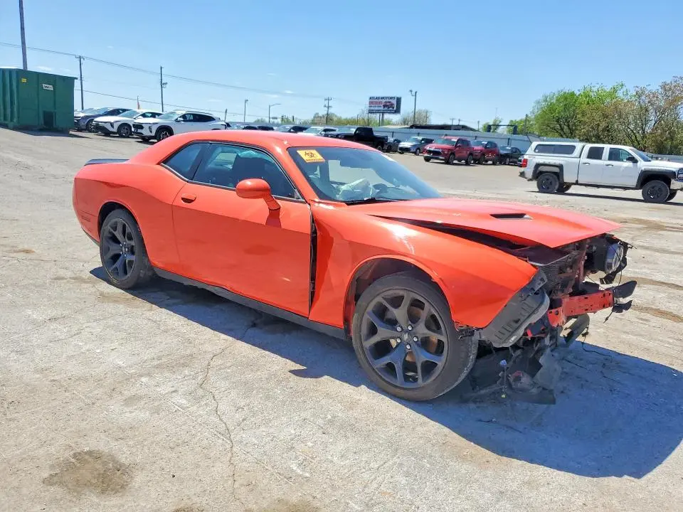 2020 DODGE CHALLENGER SXT  