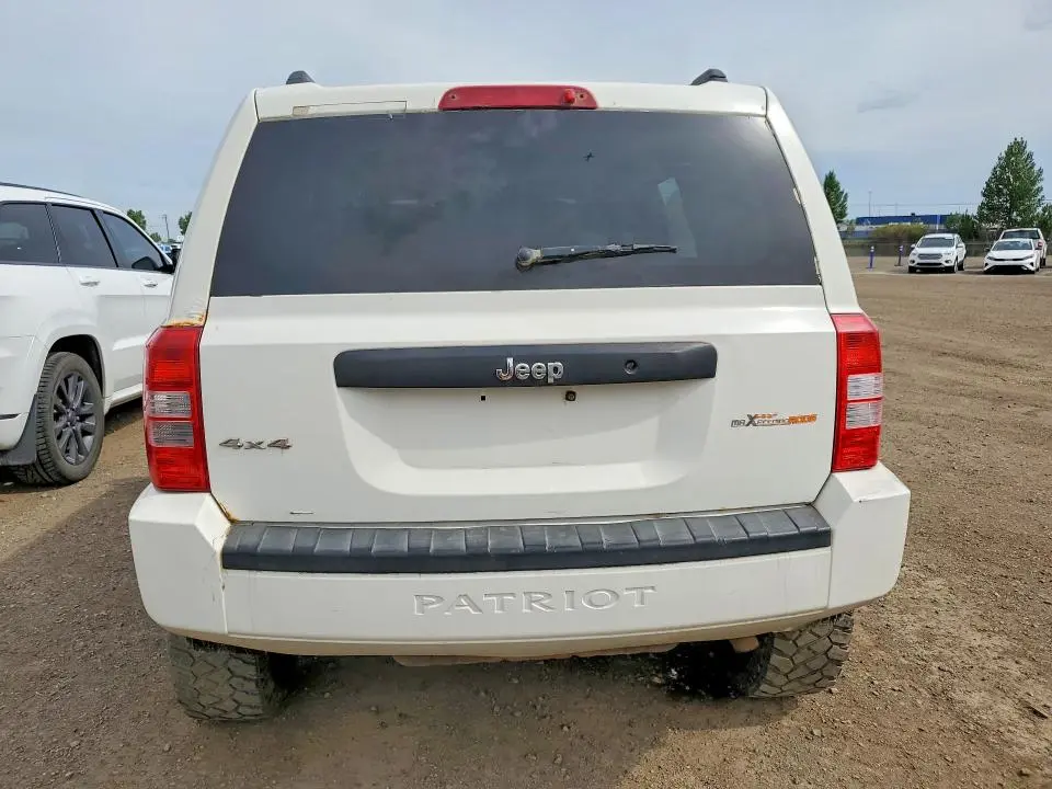 2010 JEEP PATRIOT SPORT  