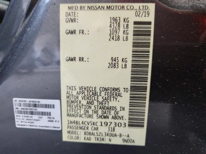 2019 NISSAN ALTIMA SR  