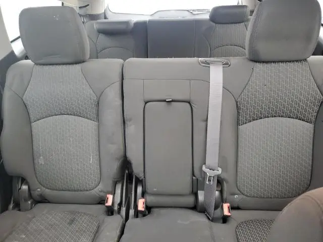 2011 CHEVROLET TRAVERSE LT  