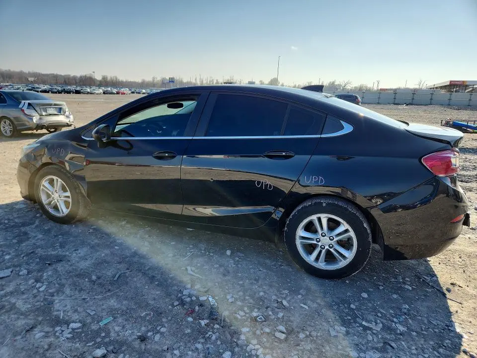2016 CHEVROLET CRUZE LT  