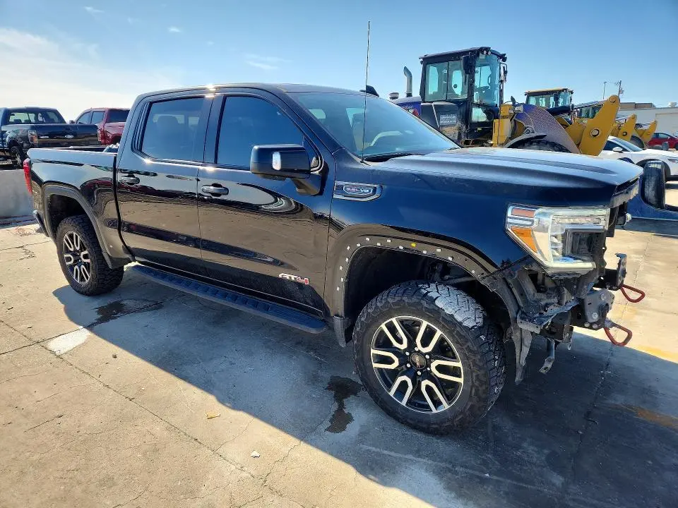 2021 GMC SIERRA K1500 AT4  