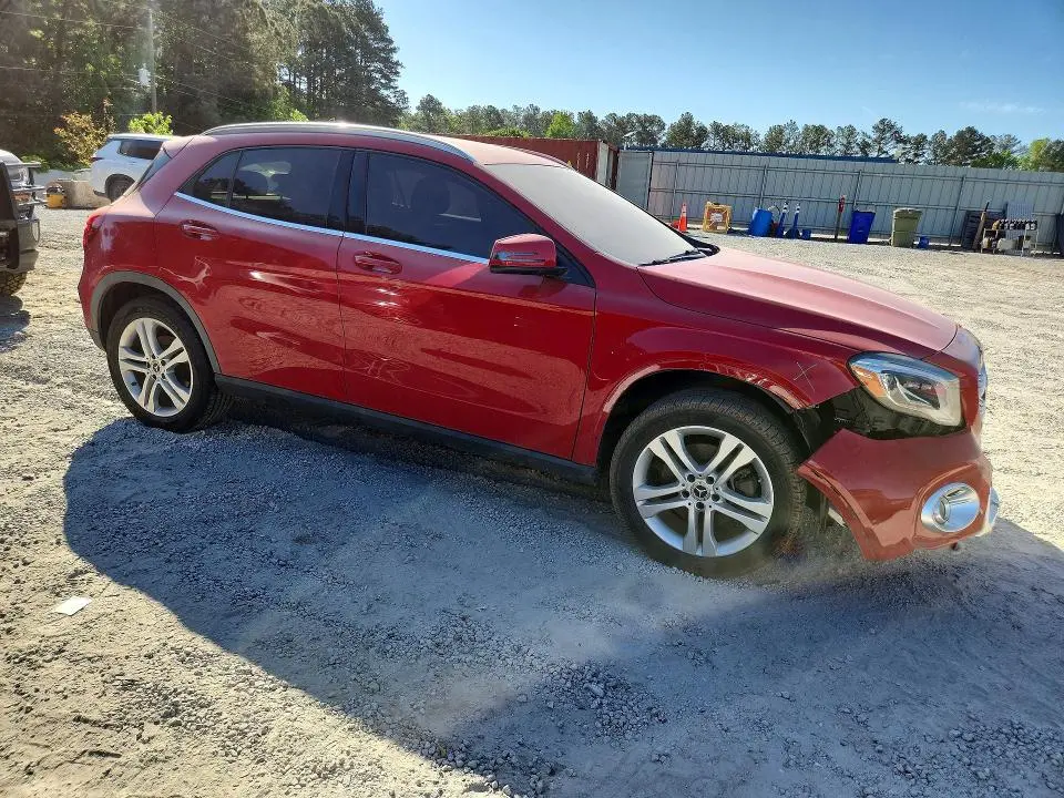 2020 MERCEDES-BENZ GLA 250  