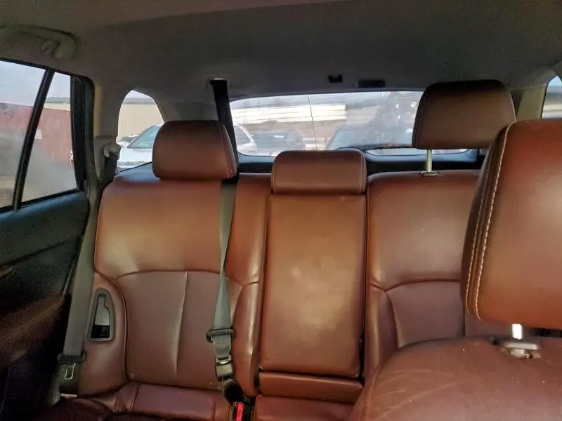 2013 SUBARU OUTBACK 3.6R LIMITED  