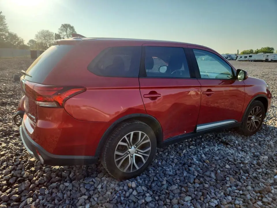 2018 MITSUBISHI OUTLANDER SE  