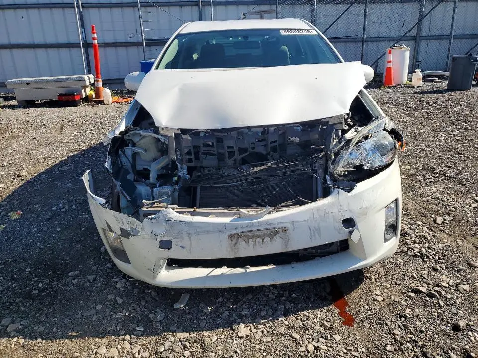 2011 TOYOTA PRIUS TWO  
