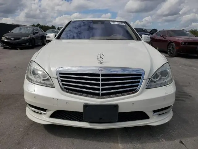 2010 MERCEDES-BENZ S 550  