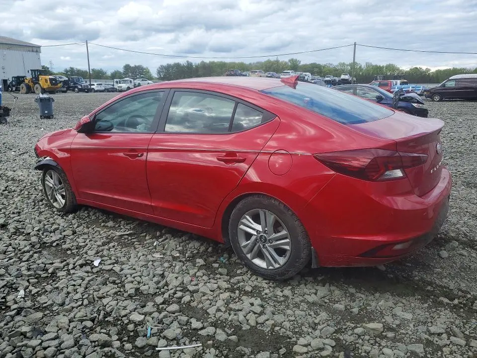 2020 HYUNDAI ELANTRA SEL  