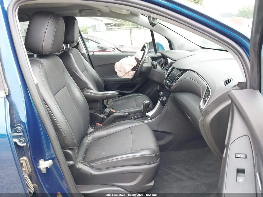 2020 CHEVROLET TRAX FWD LT