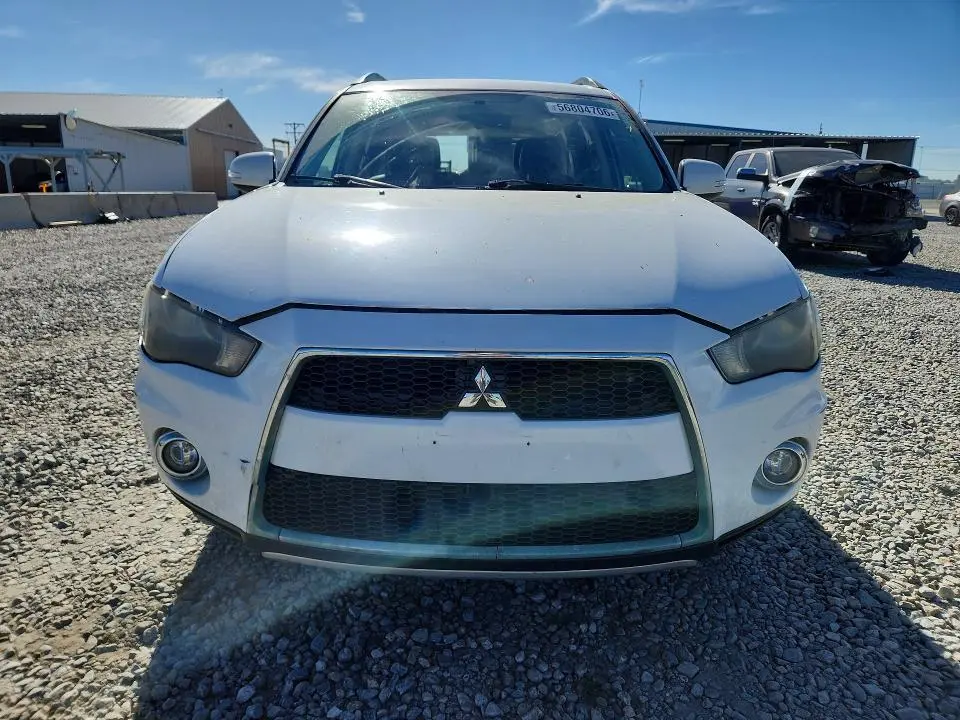 2012 MITSUBISHI OUTLANDER SE  