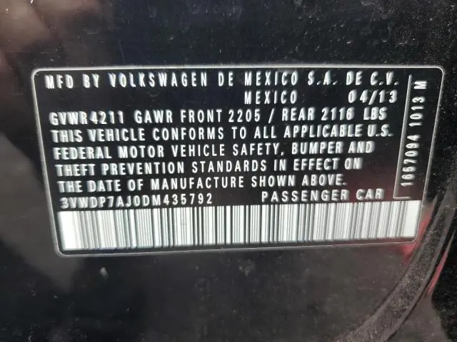 2013 VOLKSWAGEN JETTA SE  