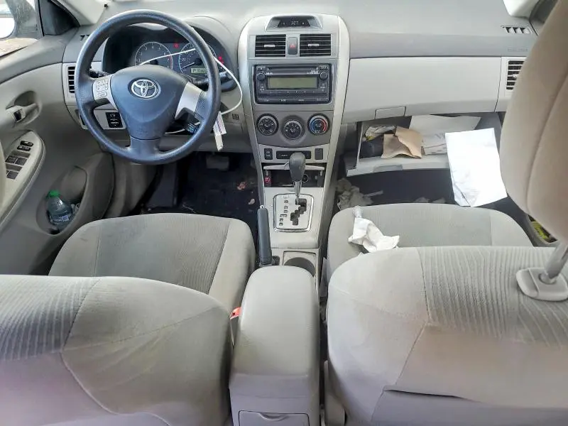 2012 TOYOTA COROLLA LE  