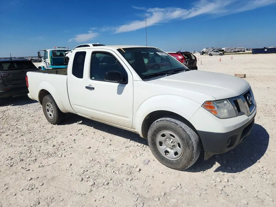 2019 NISSAN FRONTIER S  