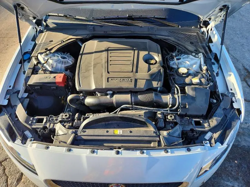 2019 JAGUAR XF PRESTIGE  