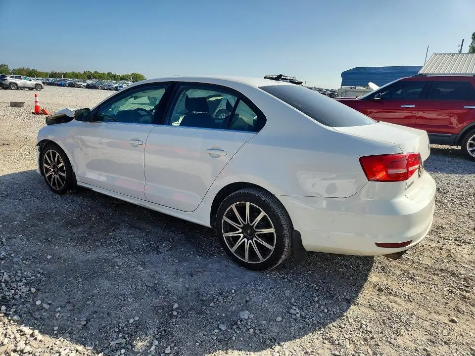 2015 VOLKSWAGEN JETTA SE  