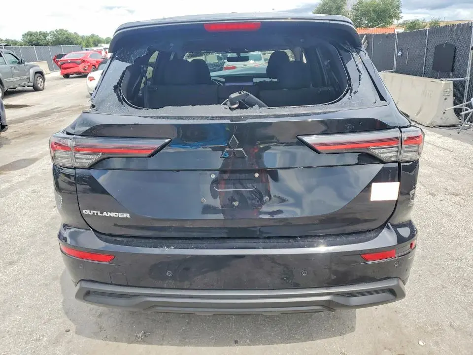 2025 MITSUBISHI OUTLANDER ES  