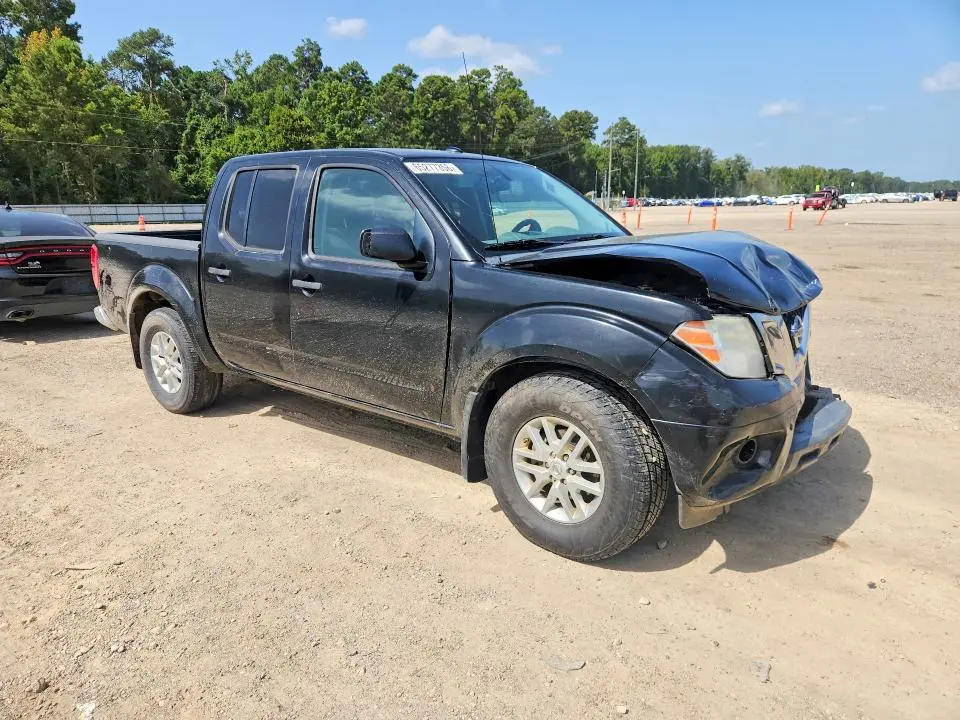 2017 NISSAN FRONTIER SV  