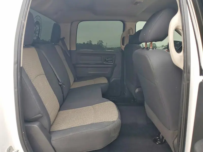 2012 DODGE RAM 1500 ST  