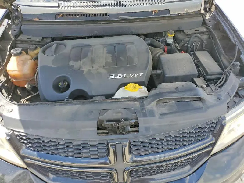 2013 DODGE JOURNEY R  