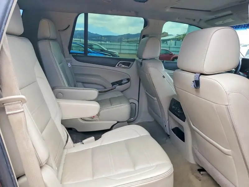 2017 GMC YUKON DENALI  