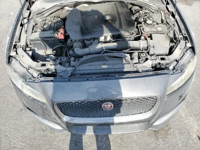 2017 JAGUAR XF PREMIUM  