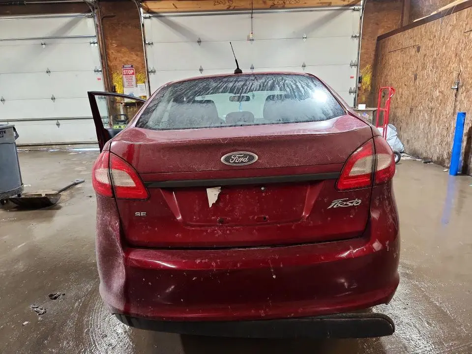 2013 FORD FIESTA SE  