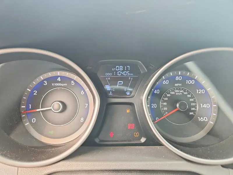 2012 HYUNDAI ELANTRA GLS  