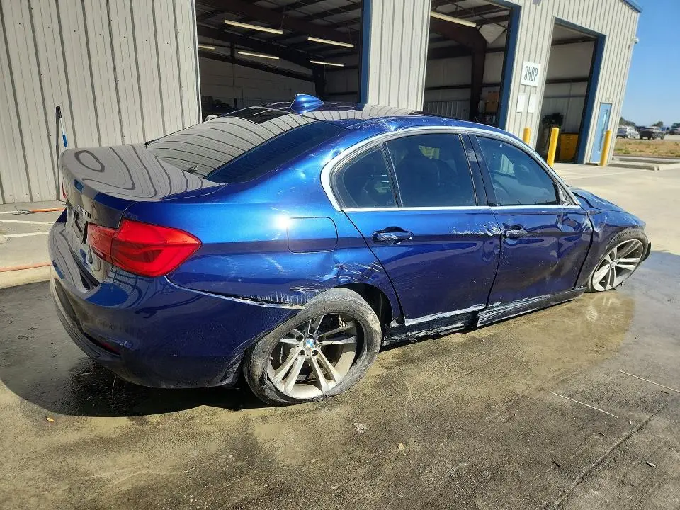 2017 BMW 330 I  