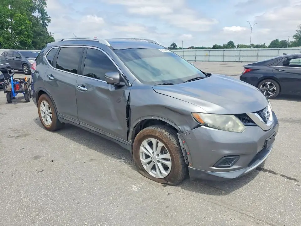 2015 NISSAN ROGUE SV  