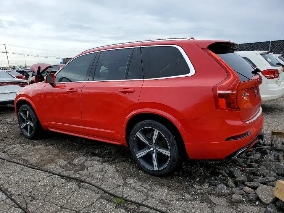 2016 VOLVO XC90 T6  