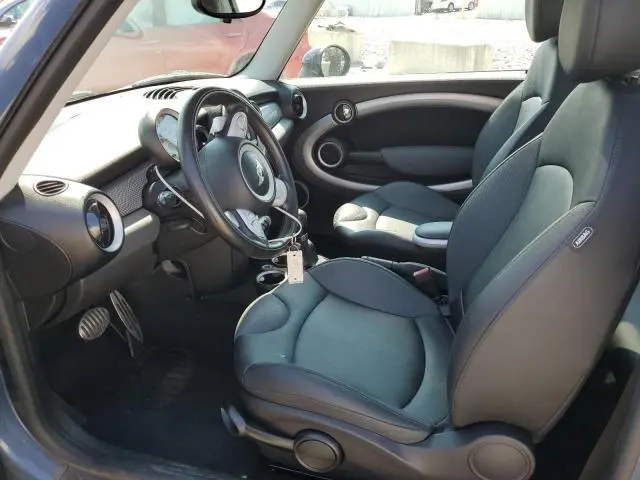 2010 MINI COOPER S  