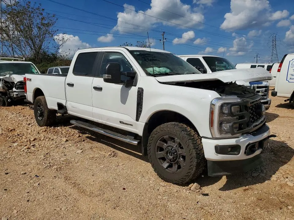 2024 FORD F350 SUPER DUTY  