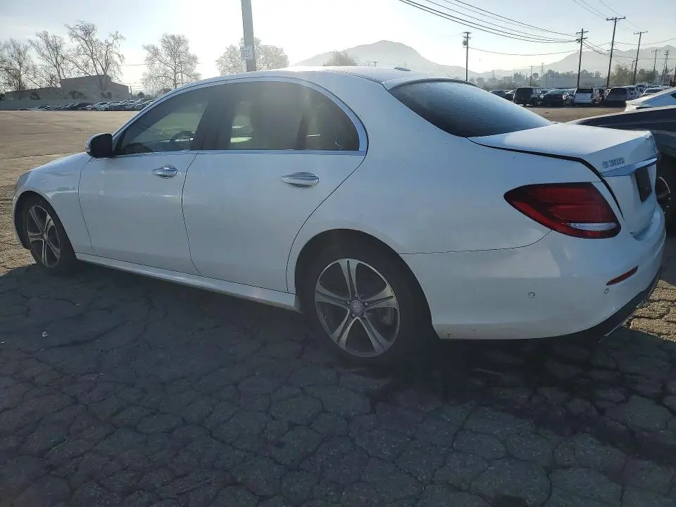 2017 MERCEDES-BENZ E 300 4MATIC  