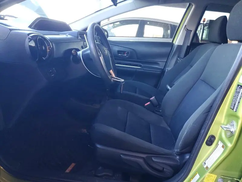 2015 TOYOTA PRIUS C THREE  