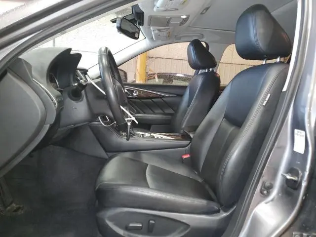 2019 INFINITI Q50 LUXE  