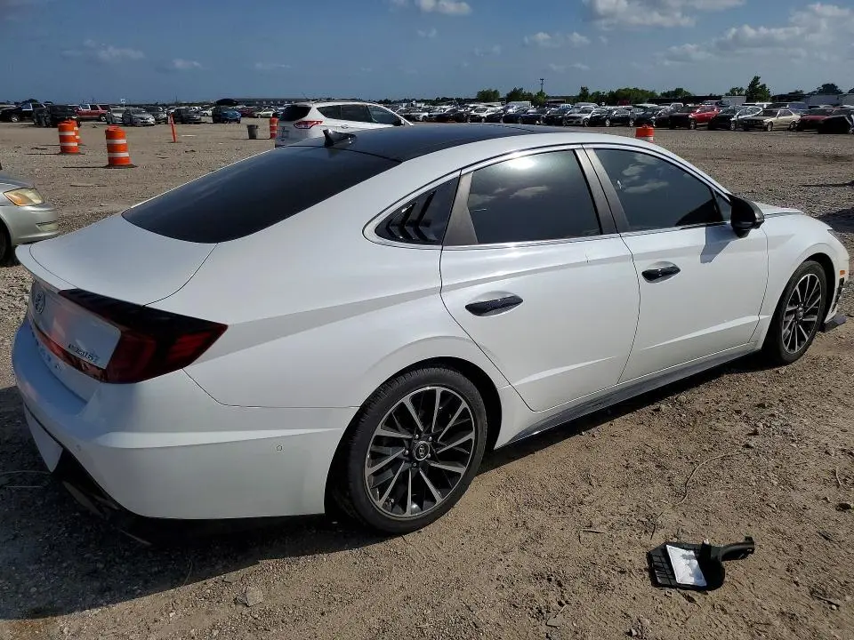 2021 HYUNDAI SONATA LIMITED  