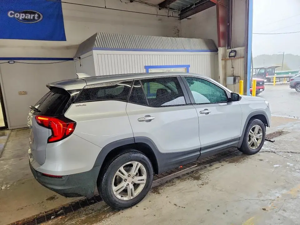 2021 GMC TERRAIN SLE  