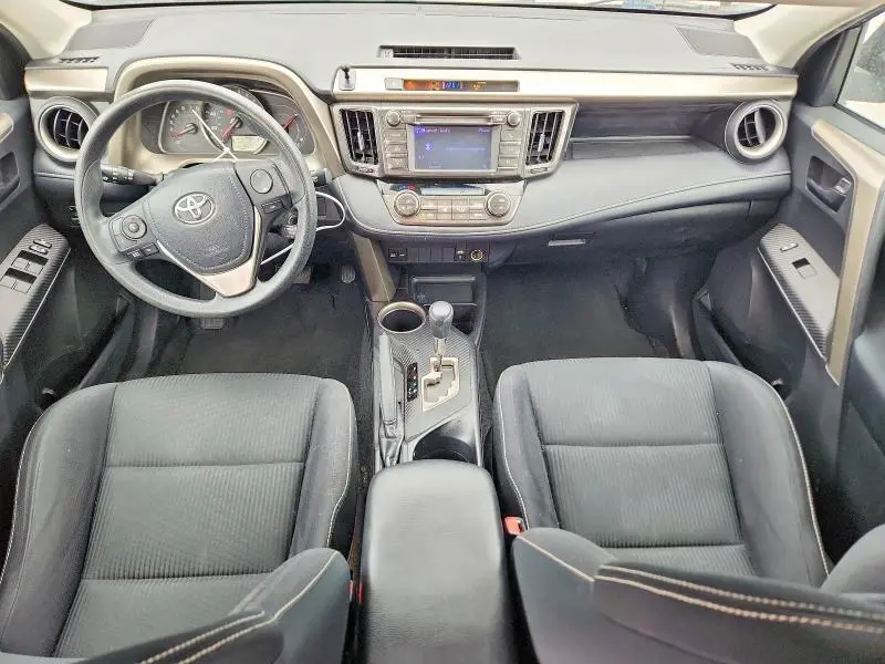 2013 TOYOTA RAV4 LE   