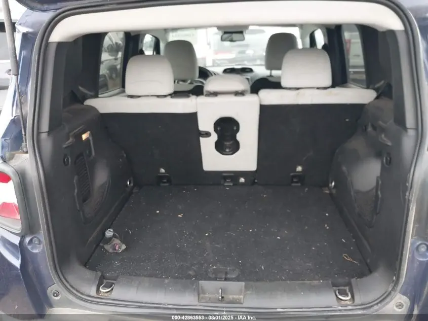 2018 JEEP RENEGADE LATITUDE FWD